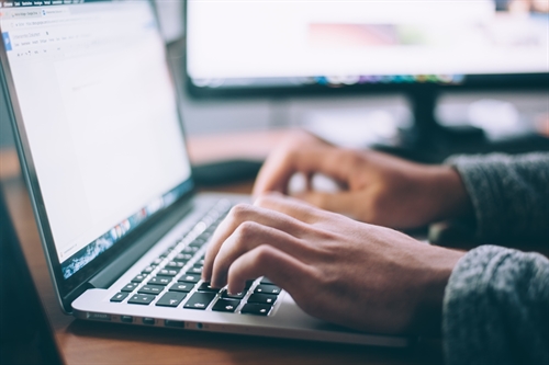 Why All Candidates Should Consider Using a Recruiter in Kent Why All Candidates Should Consider Using a Recruiter in Kent